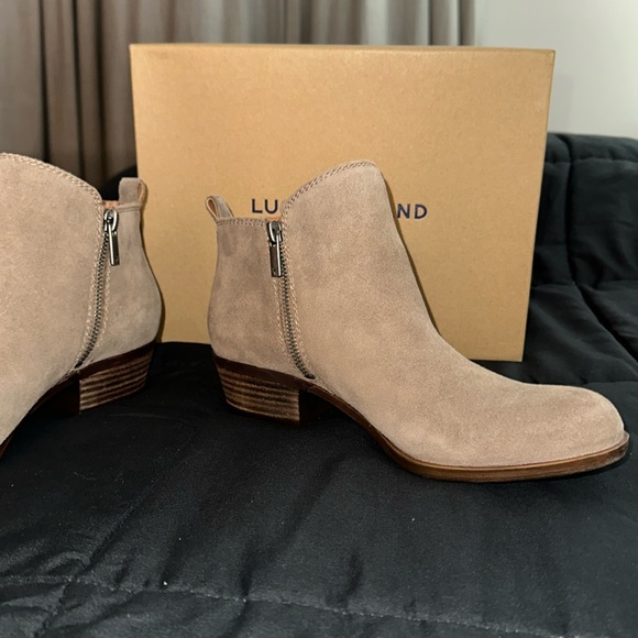 Lucky Brand Basel Bootie Suede - Picture 6 of 11
